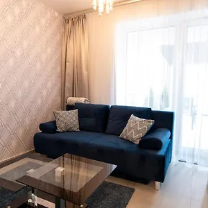 Apartman Bishop Apartman 