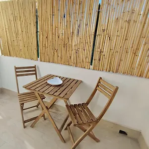 la-vanedda-apartment.sicilyhotelsitaly.net/